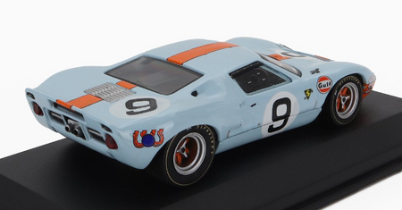 1968 GT40 Le Mans Golfo #9